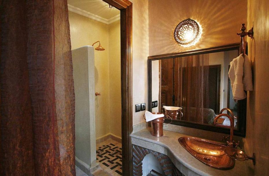 Traditional Beldi Riad for Sale – Bab Doukkala-6