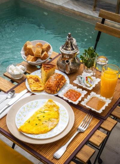 Titled Guesthouse Riad for Sale – Kasbah, Marrakech