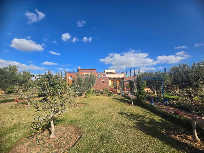 Luxury Villa for Sale – Elegance and Serenity on the Route to Tahnaout-1