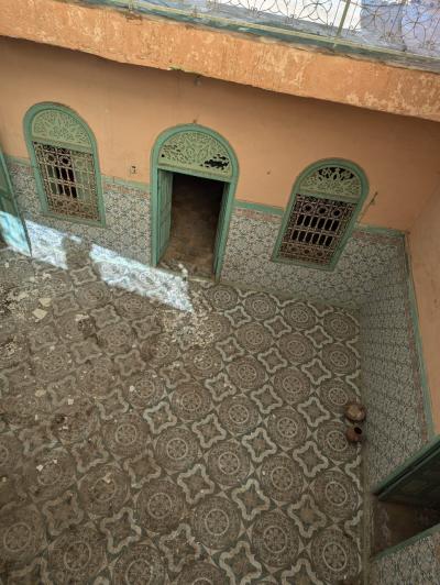 RIAD TO DEMOLISH – INVESTMENT OPPORTUNITY IN BAB LKHMISS
