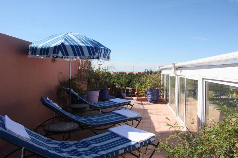 Luxury Riad with Spacious Living & Full Amenities – Medina Charm-3