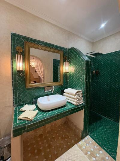 Titled Guesthouse Riad for Sale – Zaouia Abbassia, Marrakech