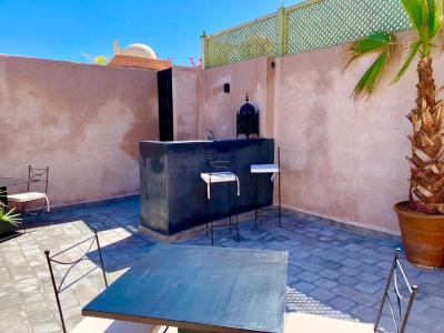 Titled Riad with Pool for Sale – Derb Dabachi, Marrakech