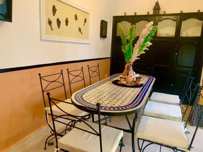 Titled Riad with Pool for Sale – Derb Dabachi, Marrakech